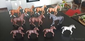 Schleich koně koníci anglický plnokrevník