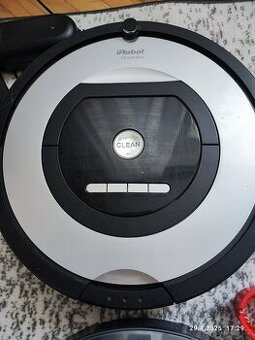 Robotický vysavač Roomba