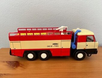 Retro kovový model, Tatra T 815