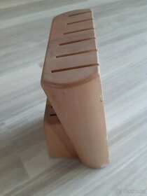 Blok na nože - 1