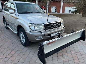 Toyota Land Cruiser 100 4.7 V8 176kW