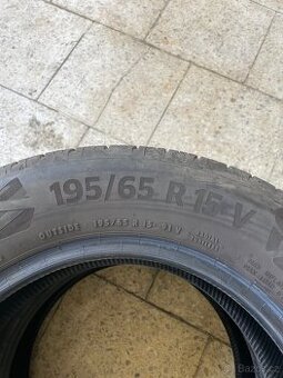 Letni pneu Continental 195/65 R15