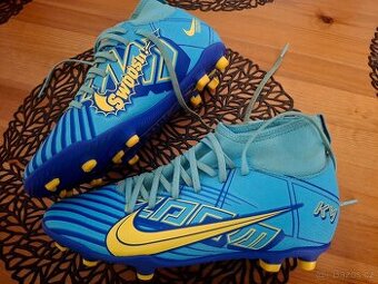Kopačky Nike, velikost 38, TOP STAV