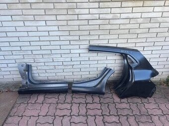 Zadní levý blatník a práh Renault Clio V/5