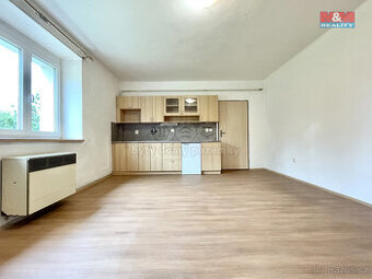 Pronájem bytu 1+kk, 25 m², Louny, ul. Palackého