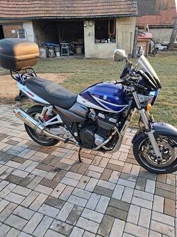 SUZUKI GSX 1400