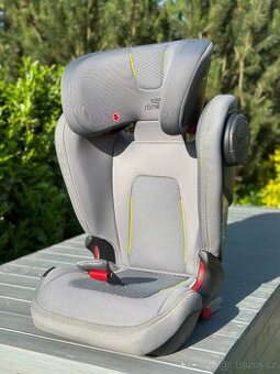 Britax Römer Kidfix III M 15-36kg