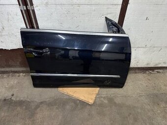 Právě přední dveře VW Passat CC 3C LC9X