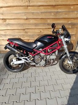 Ducati monstr 900 i.e