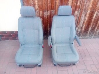 Vw t5 přední sedačky