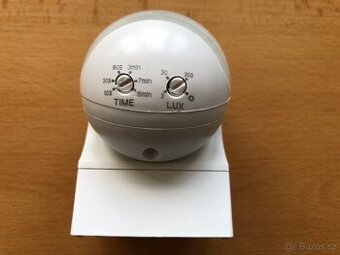 SENSOR PIR pohybové čidlo 180° IP44 - bílá