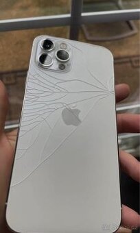 iPhone rozbitý blokovaný