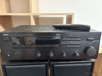 Stereo sestava Yamaha RX-495RDS + reproduktory Tritos TS 2E