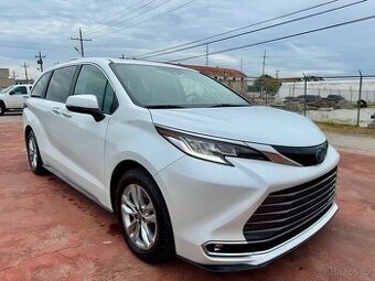 Toyota Sienna Limited 2022
