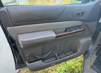 Výplně dveří / tapecy Nissan Patrol Y61 / díly