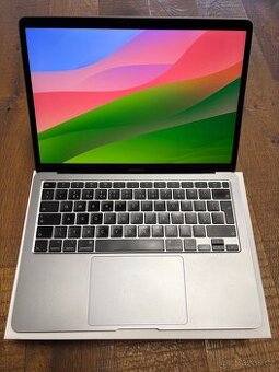 Apple Macbook Air 13, model 2020, top stav