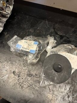 Podložka pod zadní pružinu Bmw e36 OEM