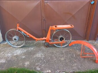 Babetta 207 - rám , kola, blatník