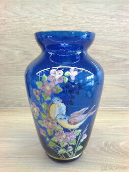 Váza z modrého kobalt. skla–jediný kus. Neexistuje více ks.