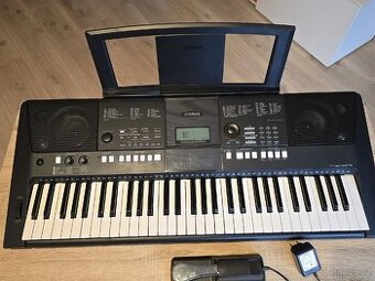 Yamaha PSR E 423 se stojanem