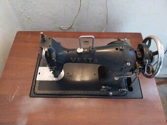 Šicí stroj VESTA