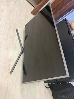 Samsung UE50RU7472 (127cm)