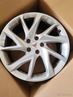 Litá kola 5x112 R18