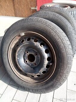 Pneumatiky 155/70 R13 (sada 6ks), vč. plechových disků