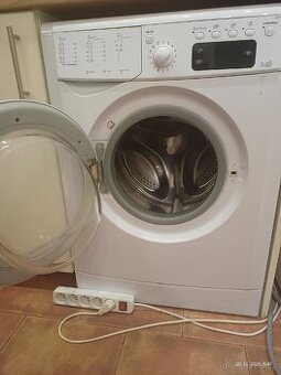 Predám práčku Indesit IWDE 7125