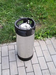 Kyvety 19 l, pin lock, dobrý stav