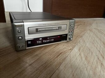 Minidisc deck Denon  DMD-M10