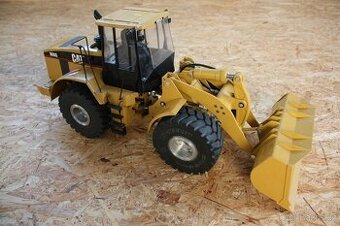 Wedico Cat 966G RC kolový nakladač