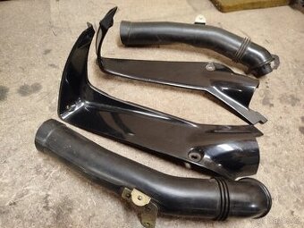 Yamaha fzr 600  1991  3hee plasty a nafuky