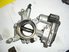 Opel Zafira C 2.0 CDTI 96 KW škrtící klapka