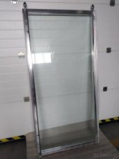 koupelnová zástěna