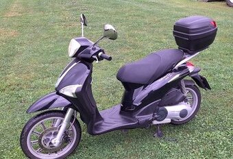 Skútr Piaggio Liberty 125