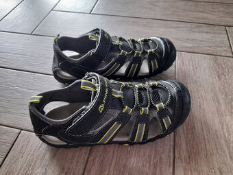 Chlapecké sandály zn. Alpine Pro, vel. 36