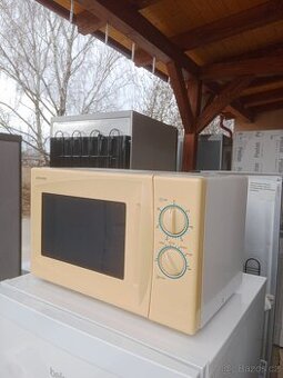 Mikrovlnne trouba Conspekt