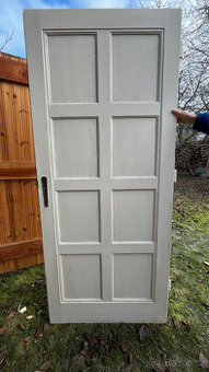 Prodám atypické vnitřní dveře