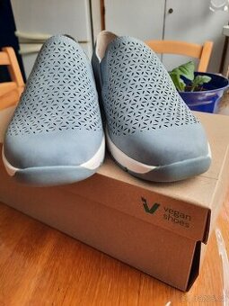 Dámské polobotky, mokasíny vel.40