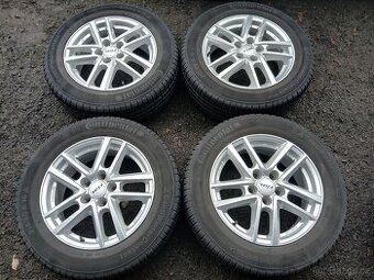 Sada ALU kol Rial 215/60R16 zimní