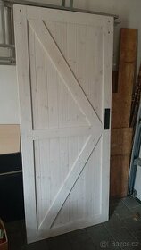 Posuvné dřevěné dveře LOFT2