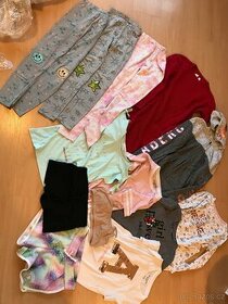 Balík dívčího značkového oblečení, velikost 10 - 12 let