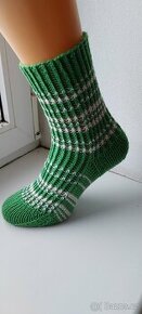 Ručně pletené ponožky - 1