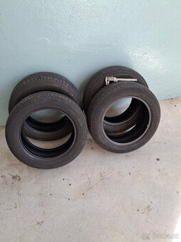 LETNÍ PNEU DUNLOP 185/60R15.
