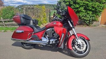 VICTORY CROSS COUNTRY TOUR