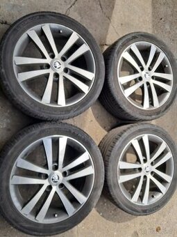 Prodám Alu kola octavia II 5x112 R17
