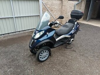Piaggio mp3 300LT Cz doklady v ceně