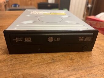 CD/DVD vypalovačka LG - 1