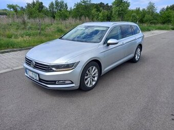 VW PASSAT B8 2,0TDI-2015-LED-ACC-HIGHLINE-LINE ASSIST